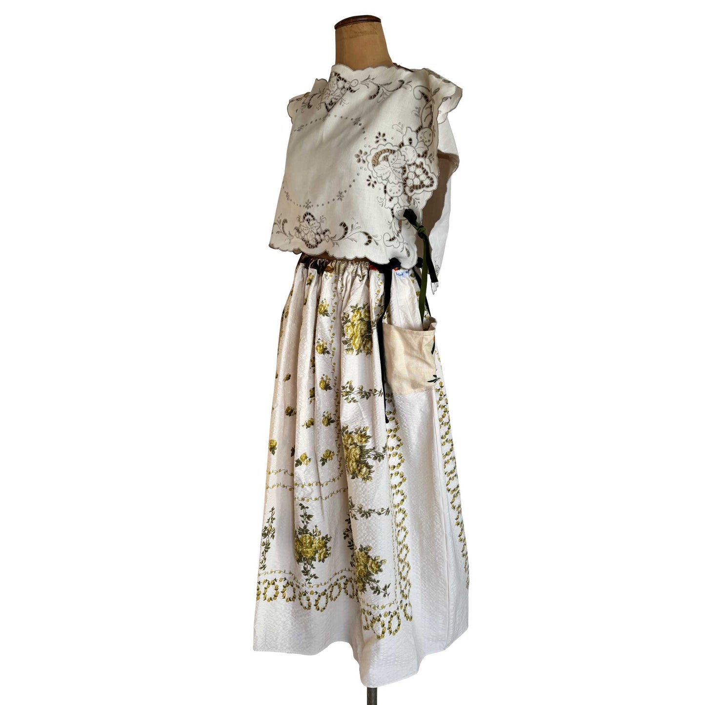Seersucker skirt | generous floral cloth maxi length