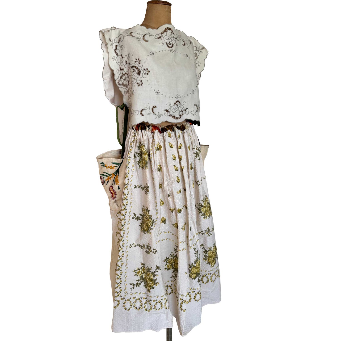 Seersucker skirt | generous floral cloth maxi length